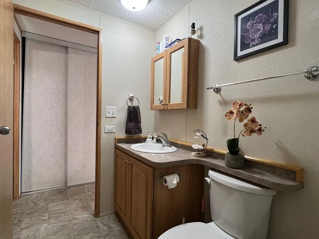 307 Spurline Avenue Coaldale AB T1M 0B1