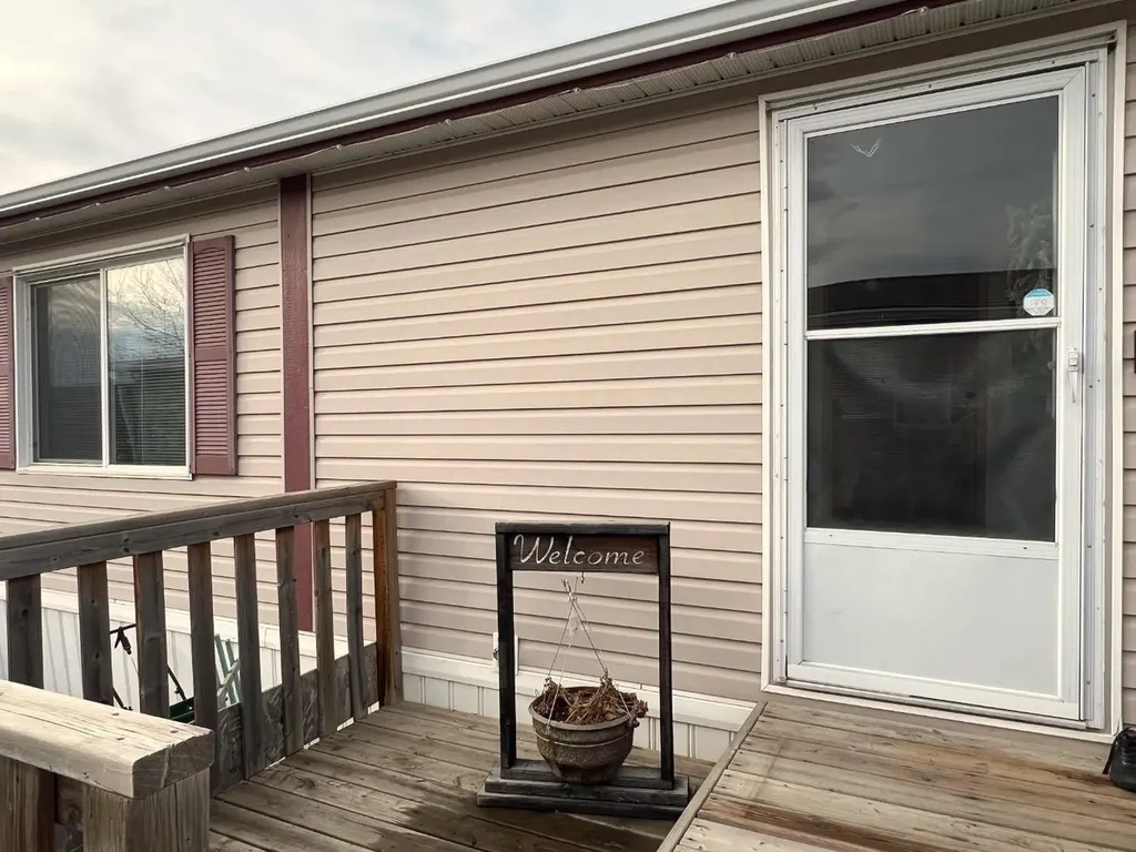 307 Spurline Avenue Coaldale AB T1M 0B1