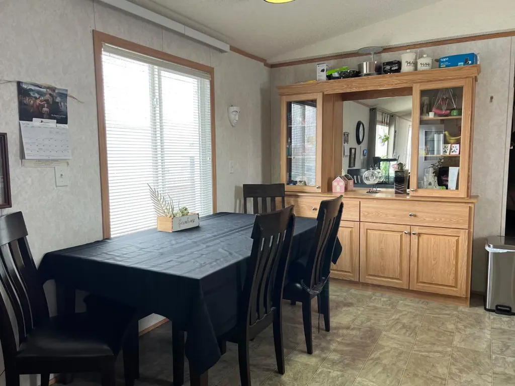 307 Spurline Avenue Coaldale AB T1M 0B1