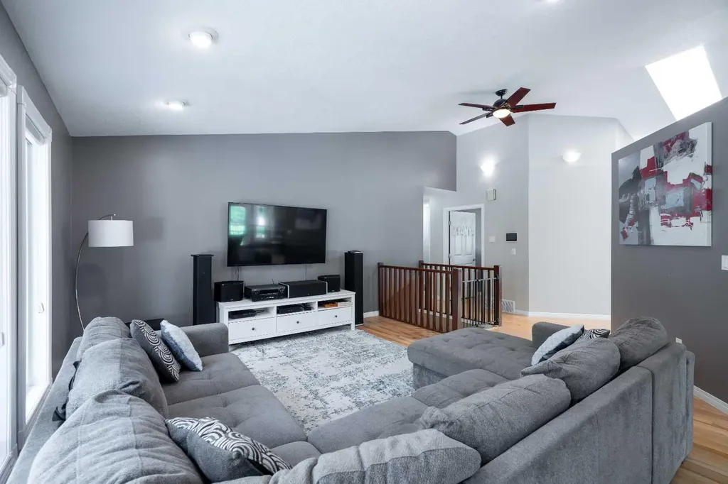 34 Ravine Drive Whitecourt AB T7S1H5
