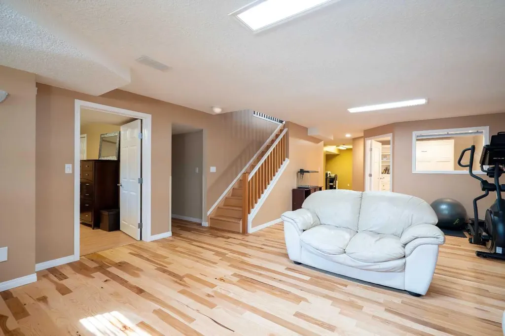34 Ravine Drive Whitecourt AB T7S1H5