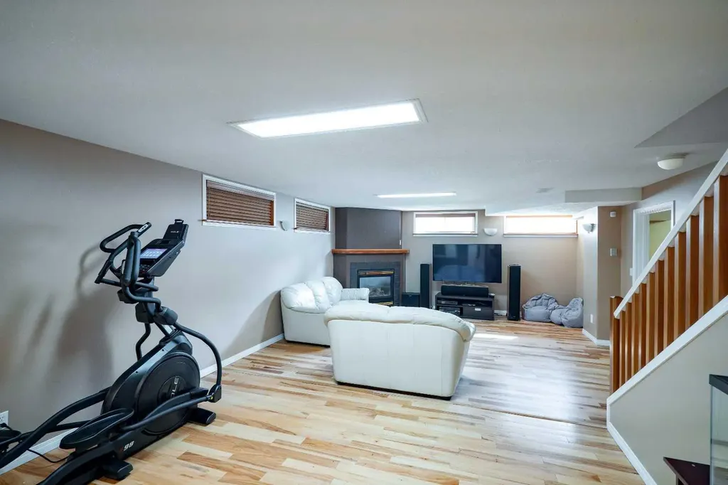 34 Ravine Drive Whitecourt AB T7S1H5