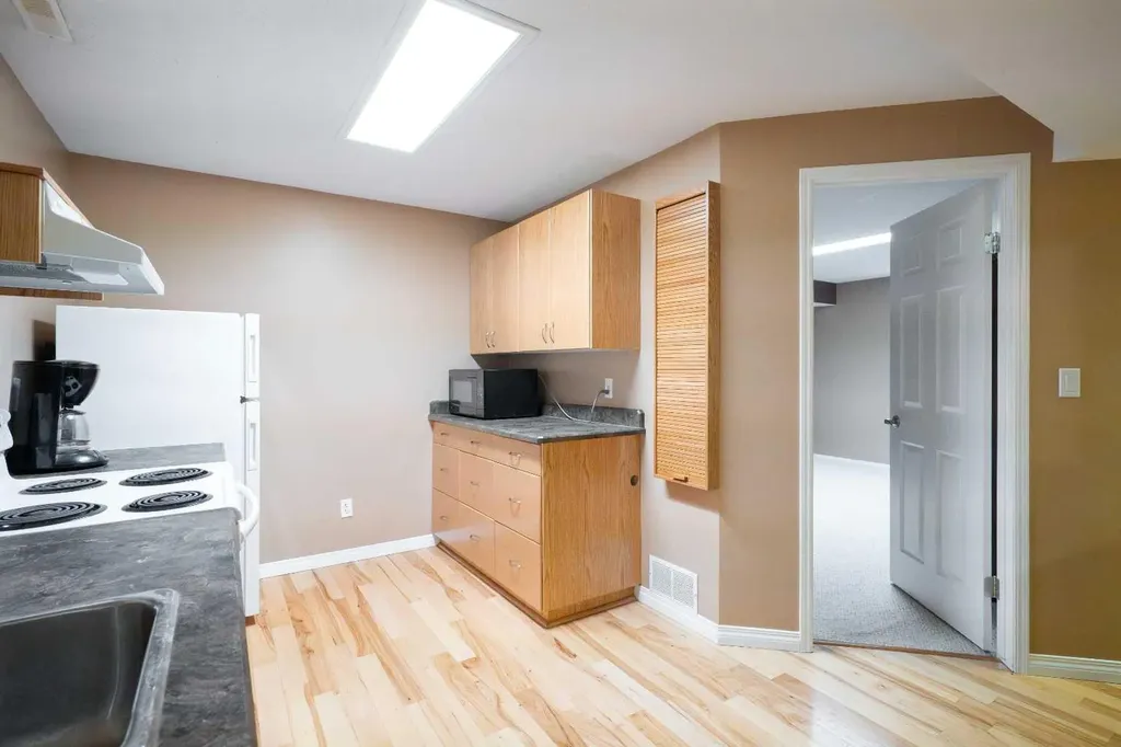 34 Ravine Drive Whitecourt AB T7S1H5