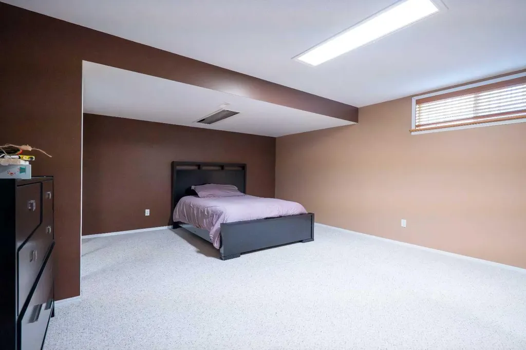 34 Ravine Drive Whitecourt AB T7S1H5