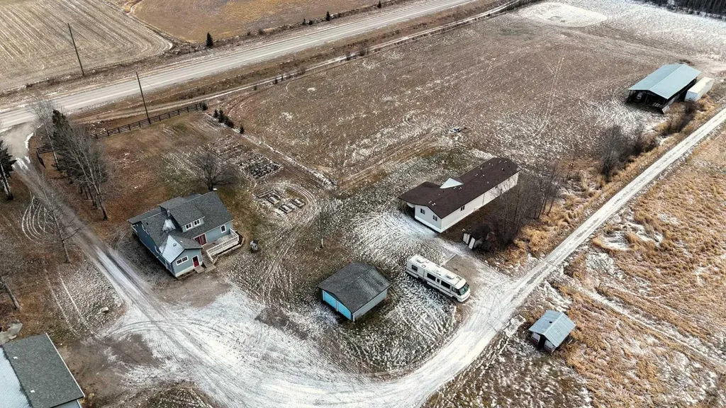54032 Highway 748n Rural Yellowhead County AB T7E 3M6