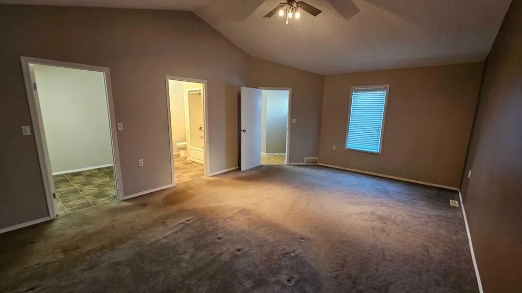 5112 52 Avenue Consort AB T0C 1B0