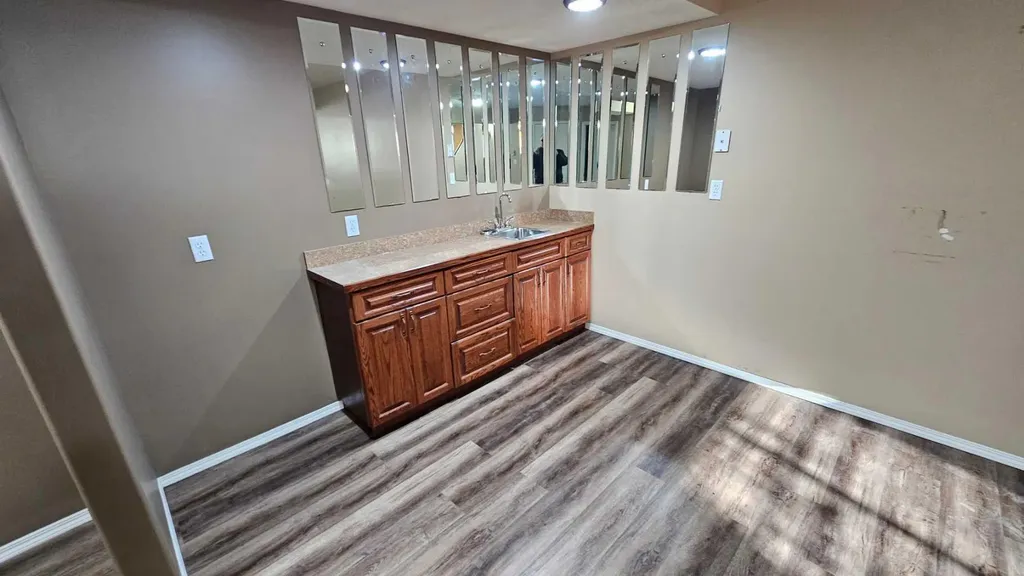 5112 52 Avenue Consort AB T0C 1B0