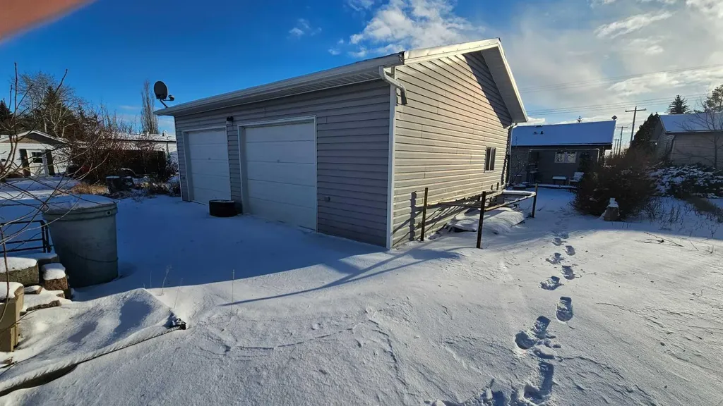 5112 52 Avenue Consort AB T0C 1B0