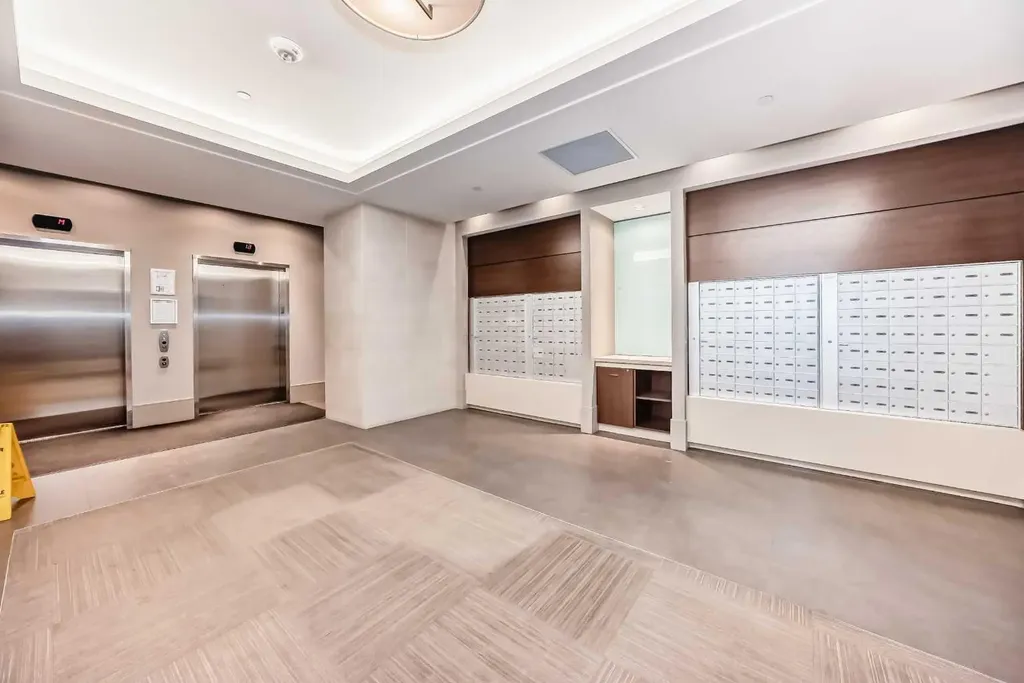 222 Riverfront Avenue SW Calgary AB T2P 0X2