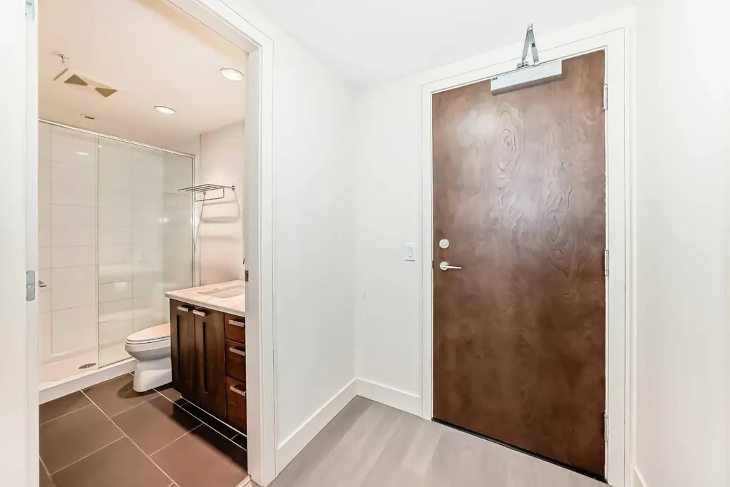 222 Riverfront Avenue SW Calgary AB T2P 0X2