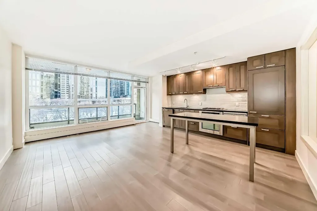 222 Riverfront Avenue SW Calgary AB T2P 0X2