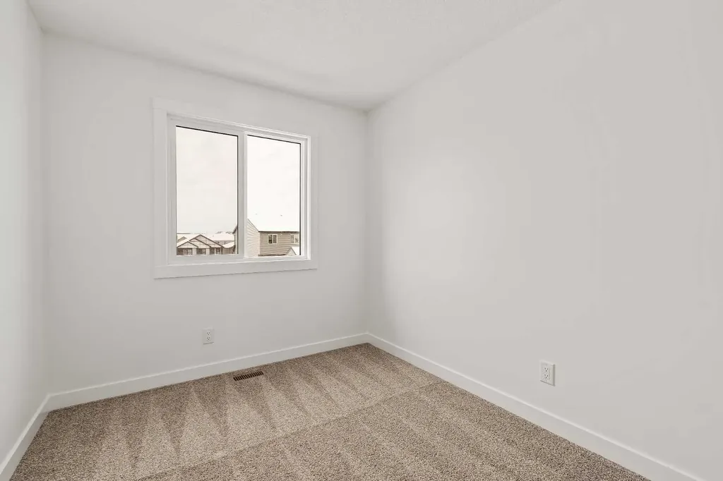 15 Herron Walk NE Calgary AB T3P 2L2