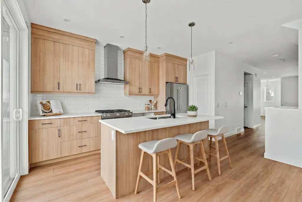 15 Herron Walk NE Calgary AB T3P 2L2
