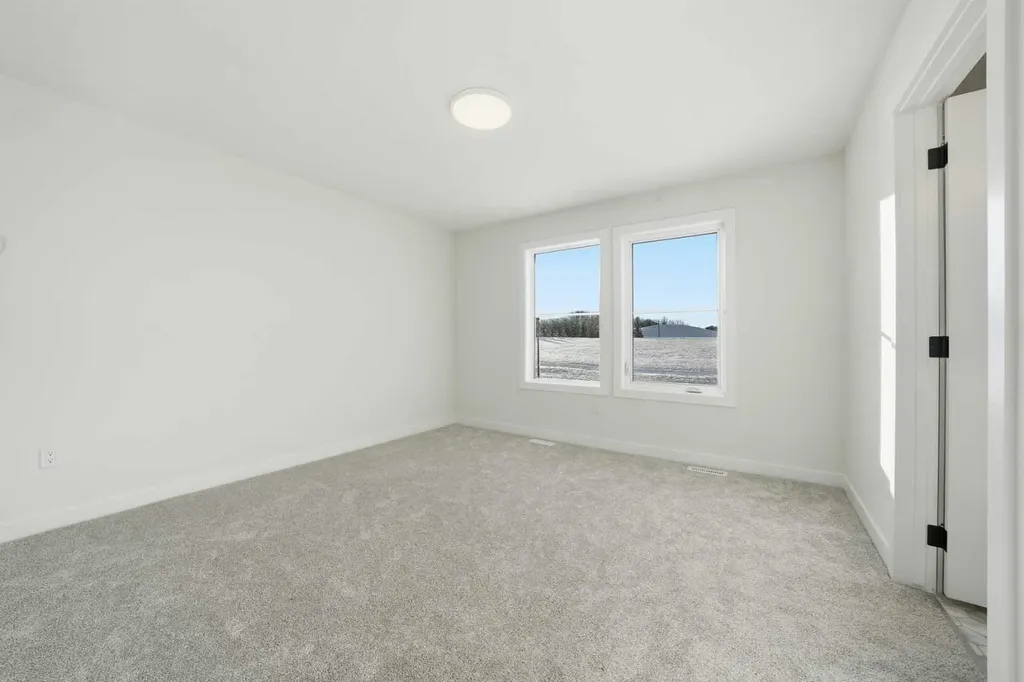 1923 Mccaskill Drive Crossfield AB t0m0s0