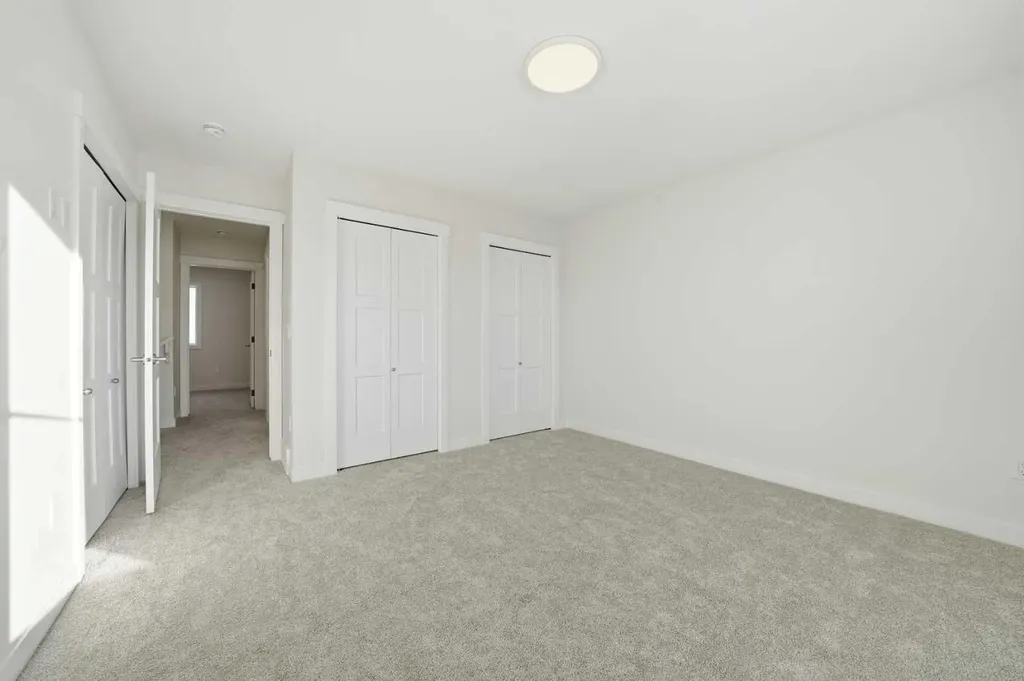 1923 Mccaskill Drive Crossfield AB t0m0s0