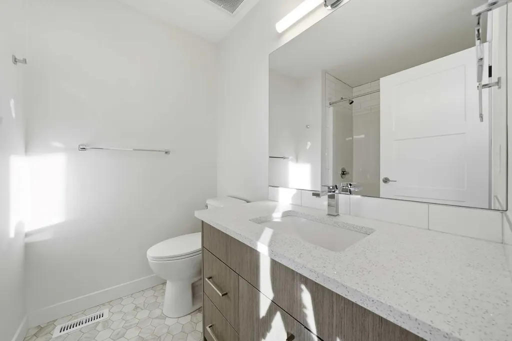 1923 Mccaskill Drive Crossfield AB t0m0s0