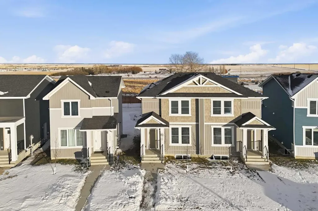 1923 Mccaskill Drive Crossfield AB t0m0s0