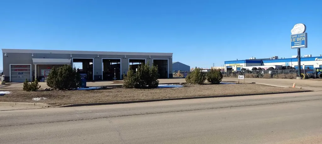 4710 36 Street Camrose AB T4V 0N1