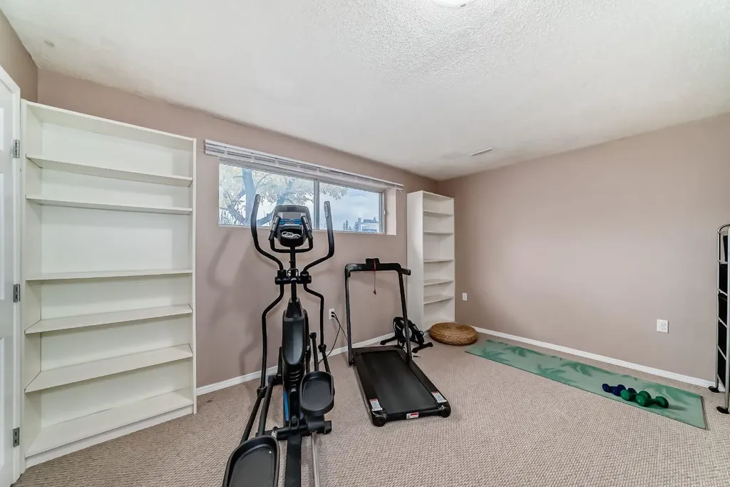 8432 Berkley Road NW Calgary AB T3K 1B4