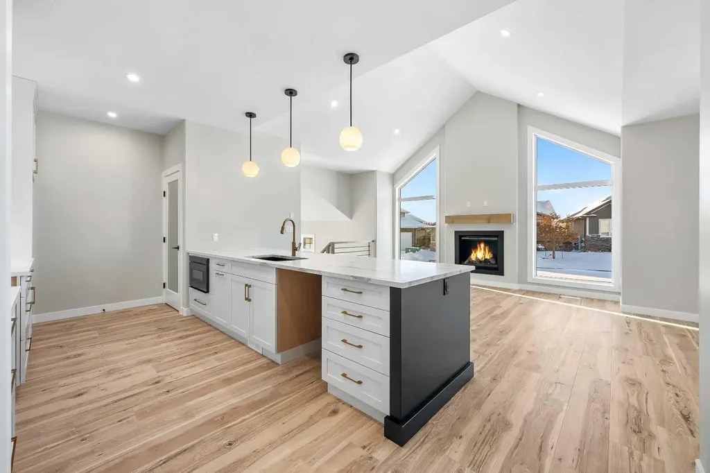 2715 73 Avenue Lloydminster AB T9V 3L7