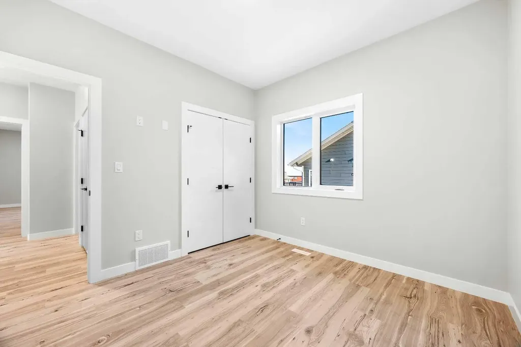 2715 73 Avenue Lloydminster AB T9V 3L7
