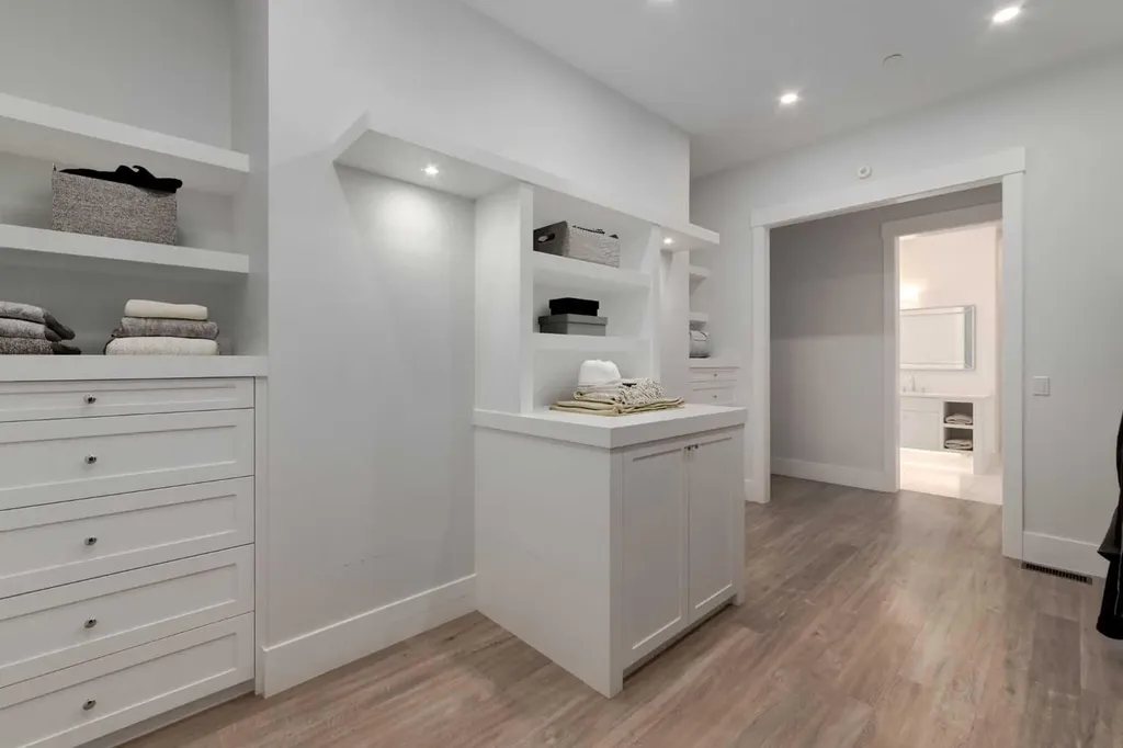 96012 198 Avenue W Rural Foothills County AB T1S 2W6