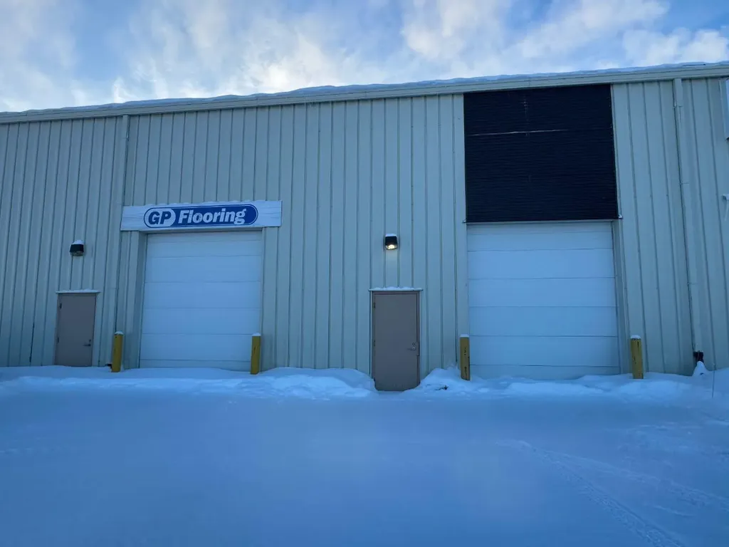 10136 128 Avenue Grande Prairie AB T8V 1E9