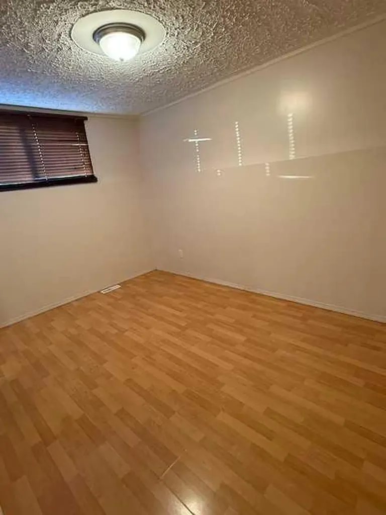 10323 98 Avenue High Level AB T0H 1Z0
