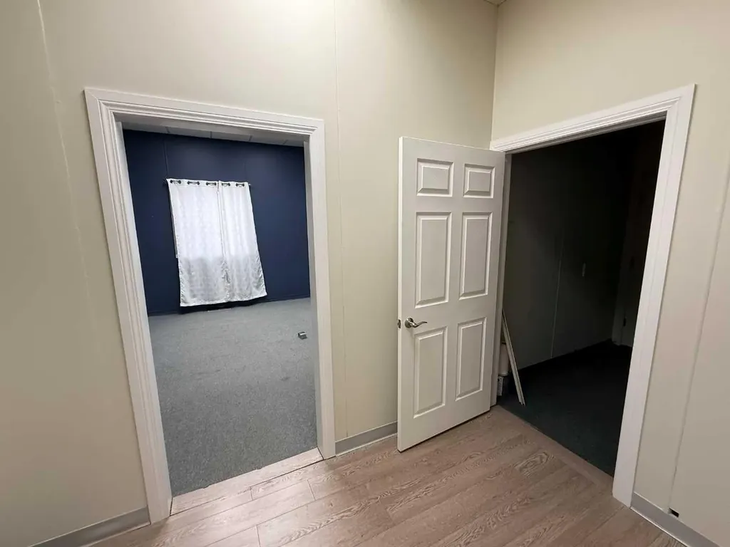 5125 50 Avenue Vermilion AB T9X 1A8