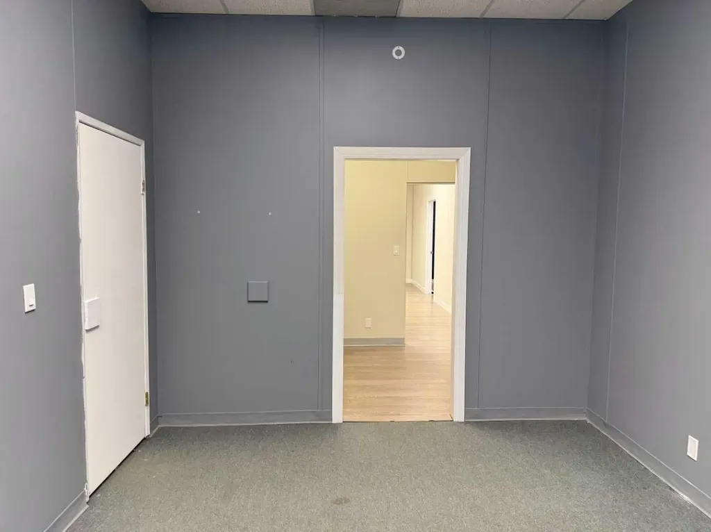5125 50 Avenue Vermilion AB T9X 1A8