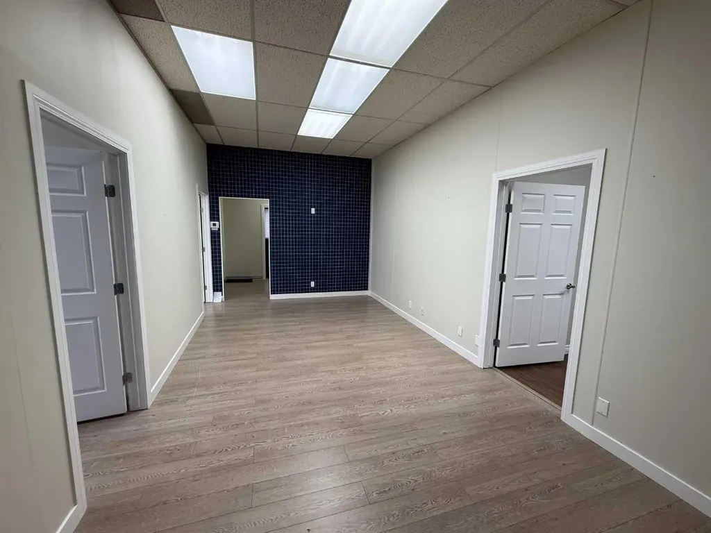 5125 50 Avenue Vermilion AB T9X 1A8