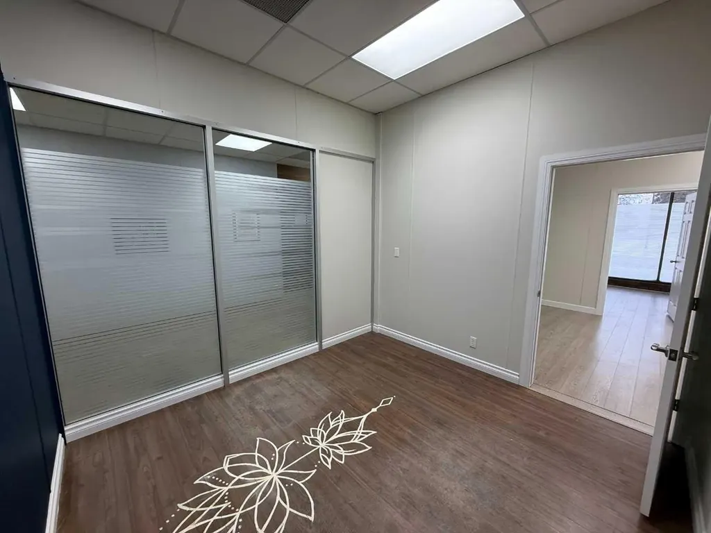 5125 50 Avenue Vermilion AB T9X 1A8