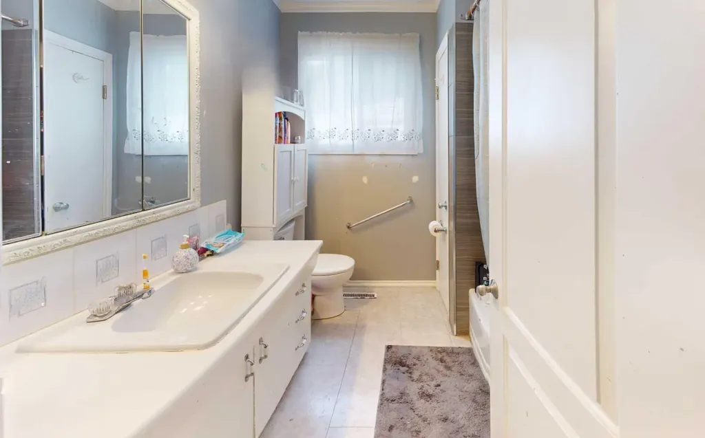 101A Avenue Lac La Biche AB T0A 2C0