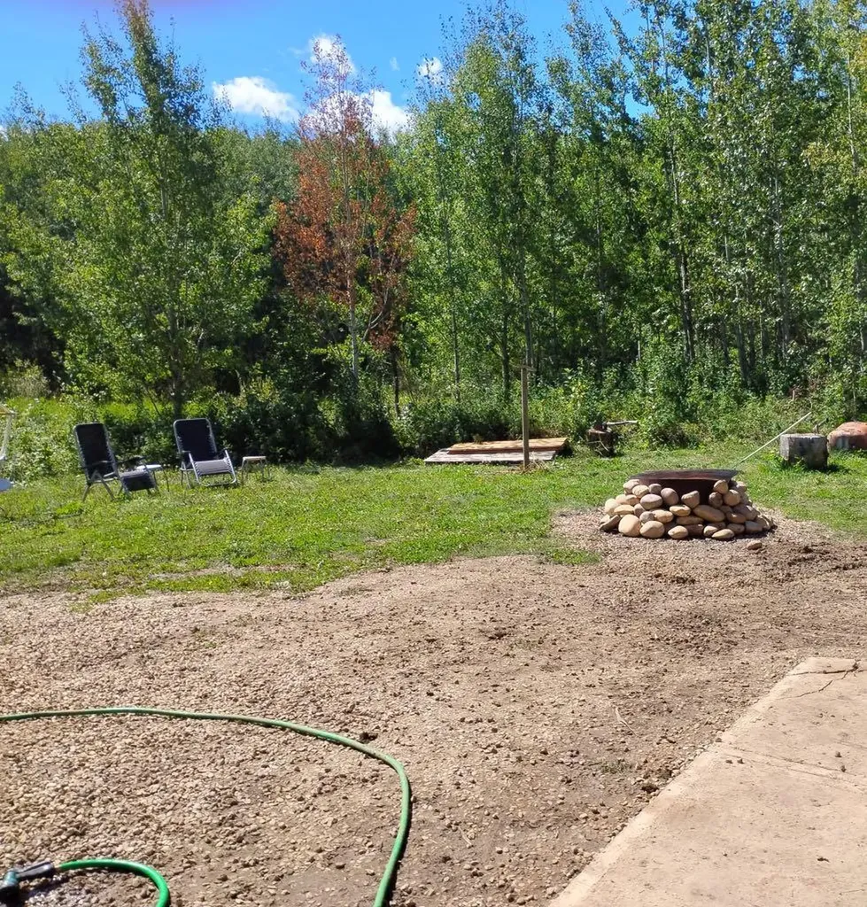 421008 Range Road 14 Ponoka AB T0C 2J0