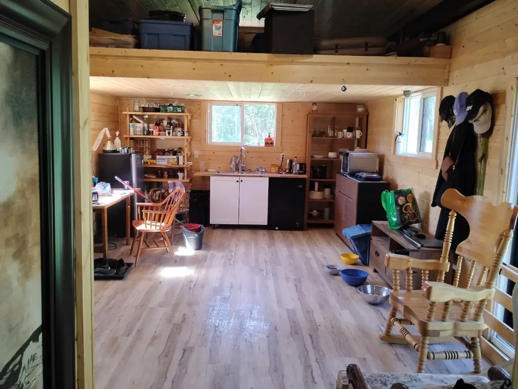 421008 Range Road 14 Ponoka AB T0C 2J0
