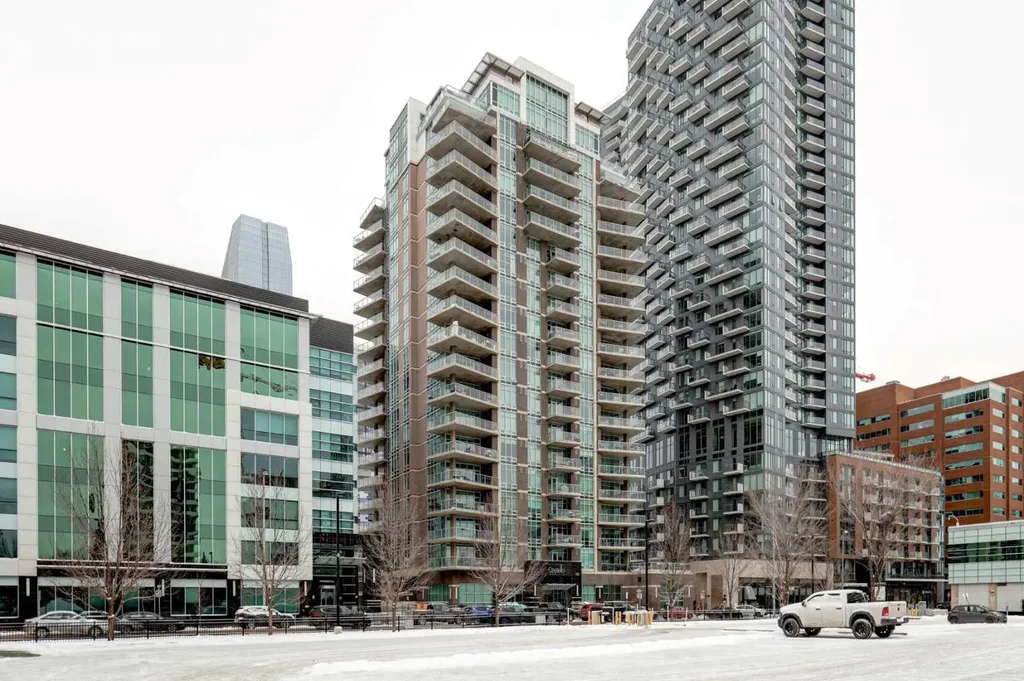 530 12 Avenue SW Calgary AB T2R 0B1