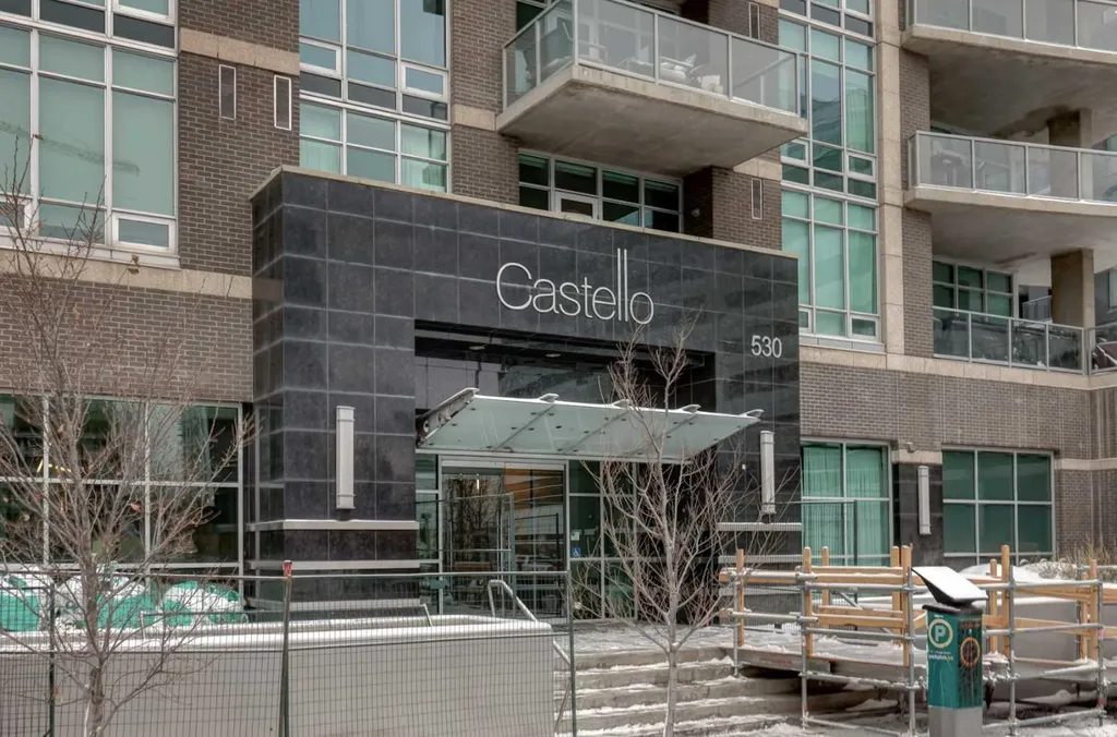 530 12 Avenue SW Calgary AB T2R 0B1