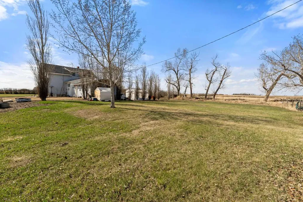 42479 Rr 143 Rural Flagstaff County AB T0B 1N0