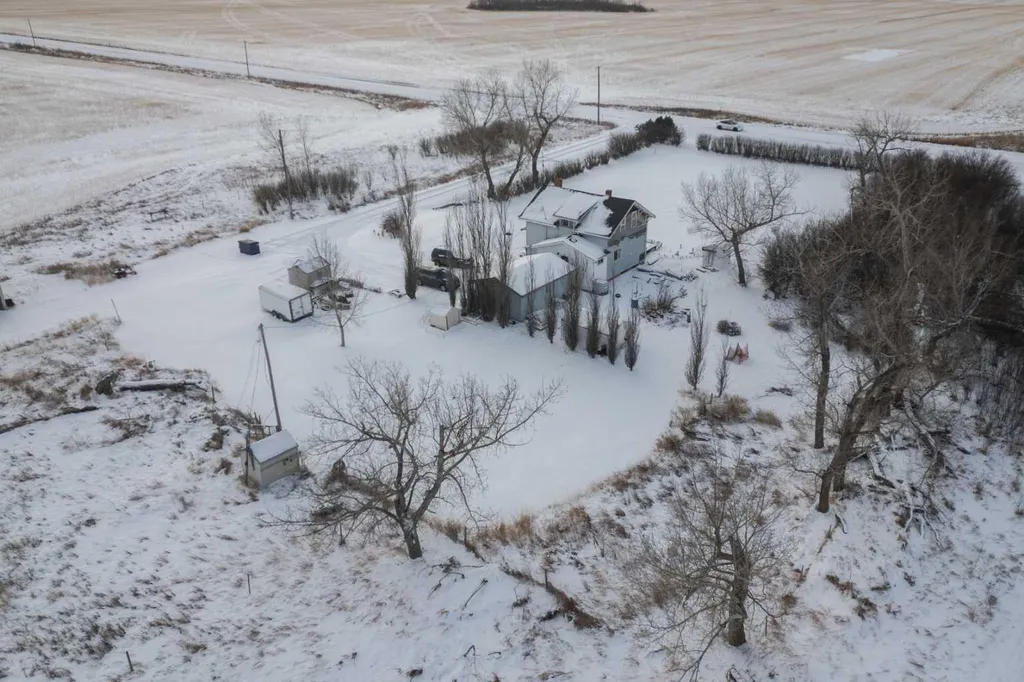 42479 Rr 143 Rural Flagstaff County AB T0B 1N0
