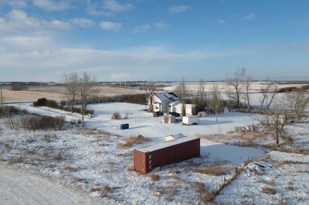 42479 Rr 143 Rural Flagstaff County AB T0B 1N0