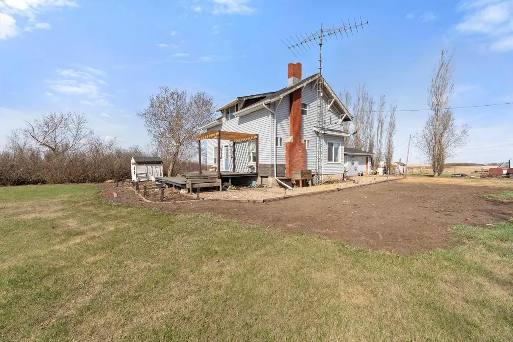 42479 Rr 143 Rural Flagstaff County AB T0B 1N0