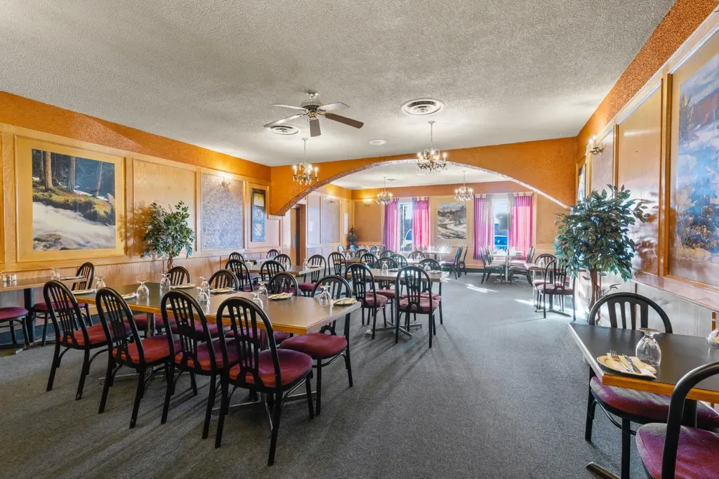308 2 Avenue Bassano AB T0J 0B0