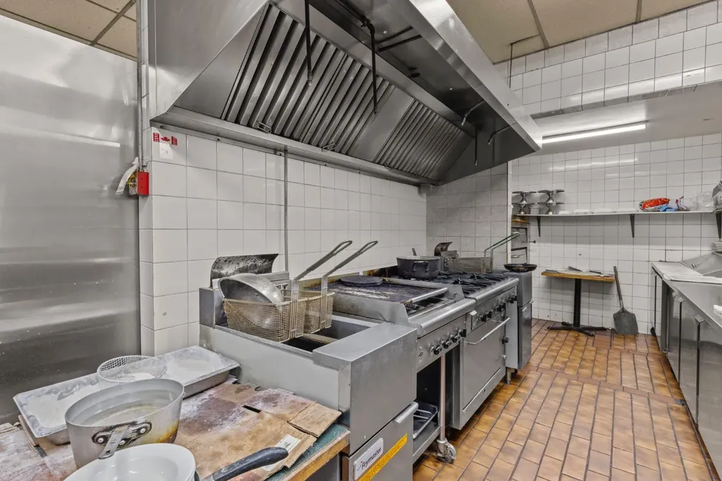 308 2 Avenue Bassano AB T0J 0B0