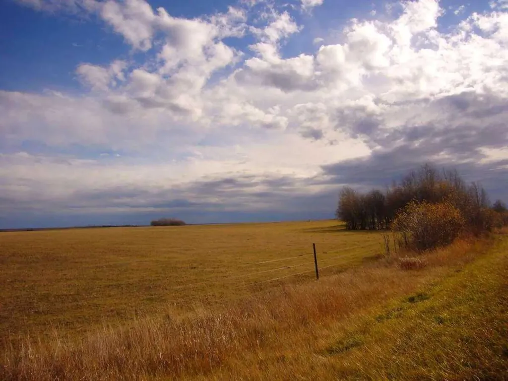 33-82-19-W5 Rural Northern Sunrise County AB T8S 1R8
