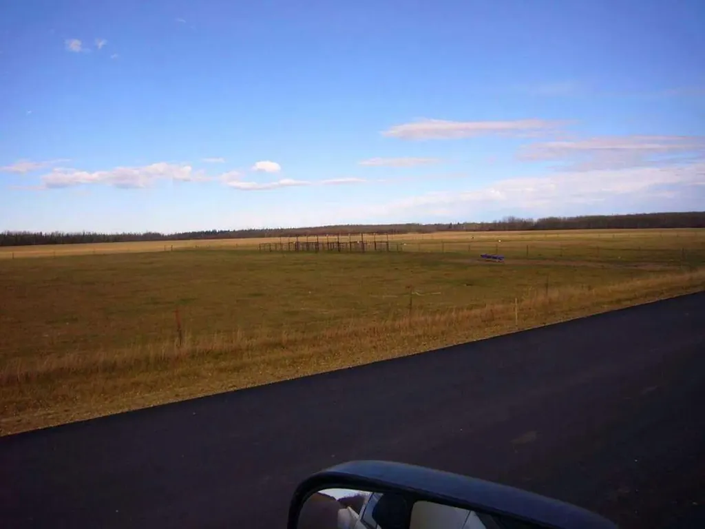 33-82-19-W5 Rural Northern Sunrise County AB T8S 1R8