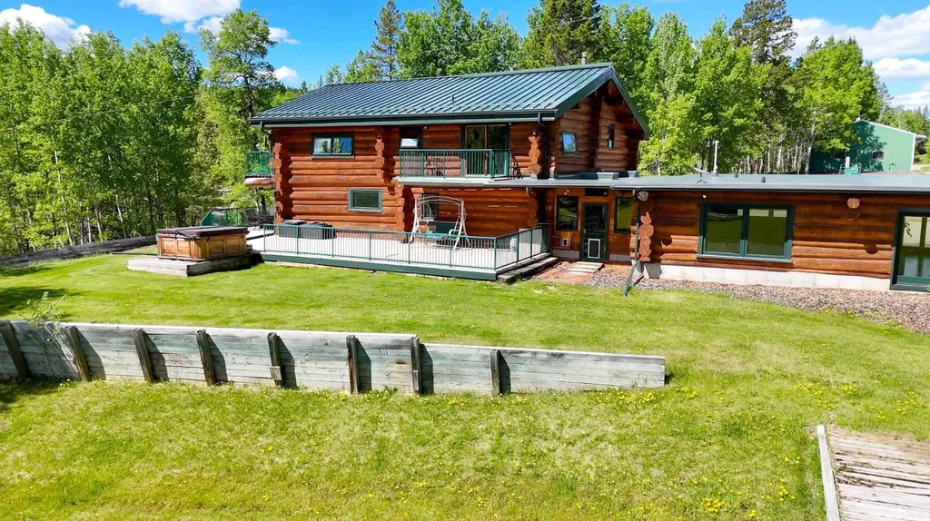 5544 Township Road 302 Rural Mountain View County AB T0M 0R0