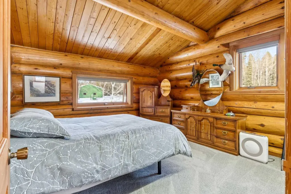 5544 Township Road 302 Rural Mountain View County AB T0M 0R0