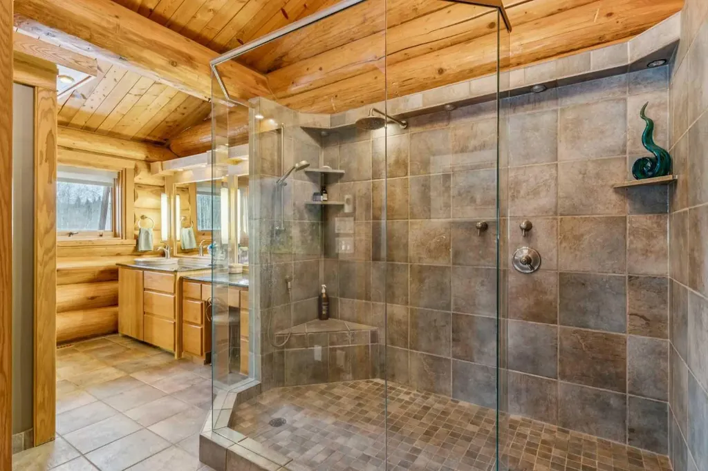 5544 Township Road 302 Rural Mountain View County AB T0M 0R0