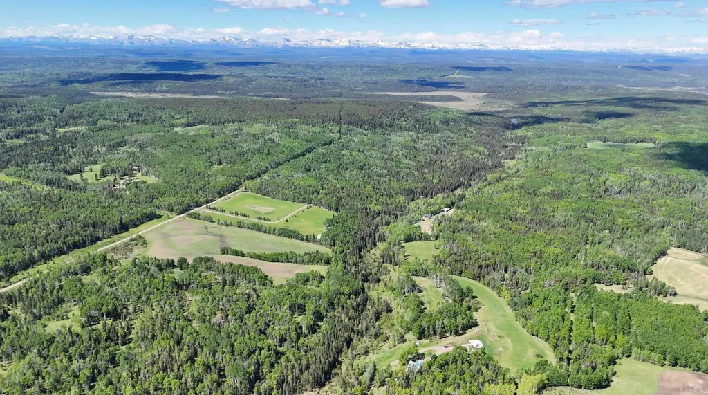 5544 Township Road 302 Rural Mountain View County AB T0M 0R0
