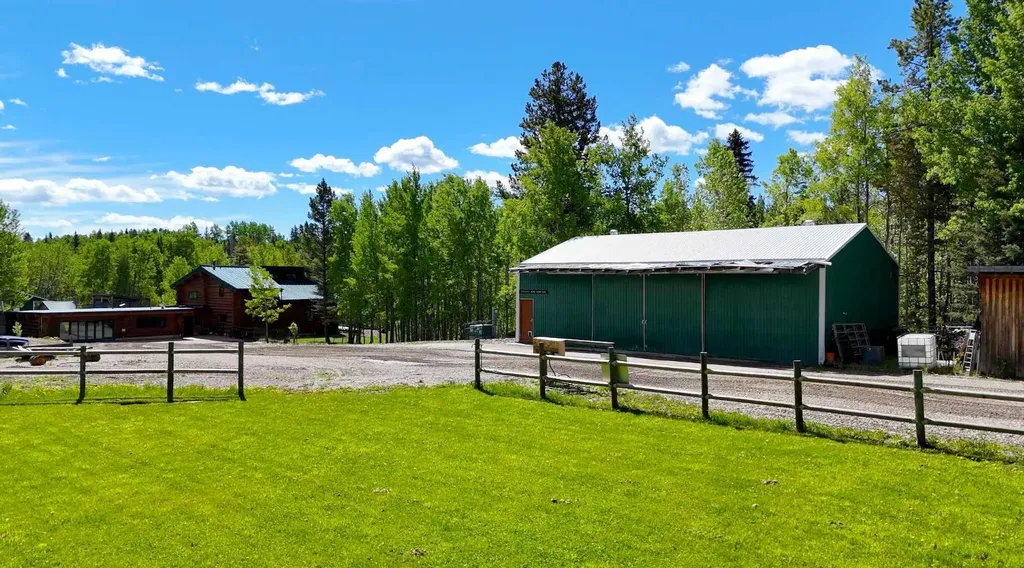 5544 Township Road 302 Rural Mountain View County AB T0M 0R0